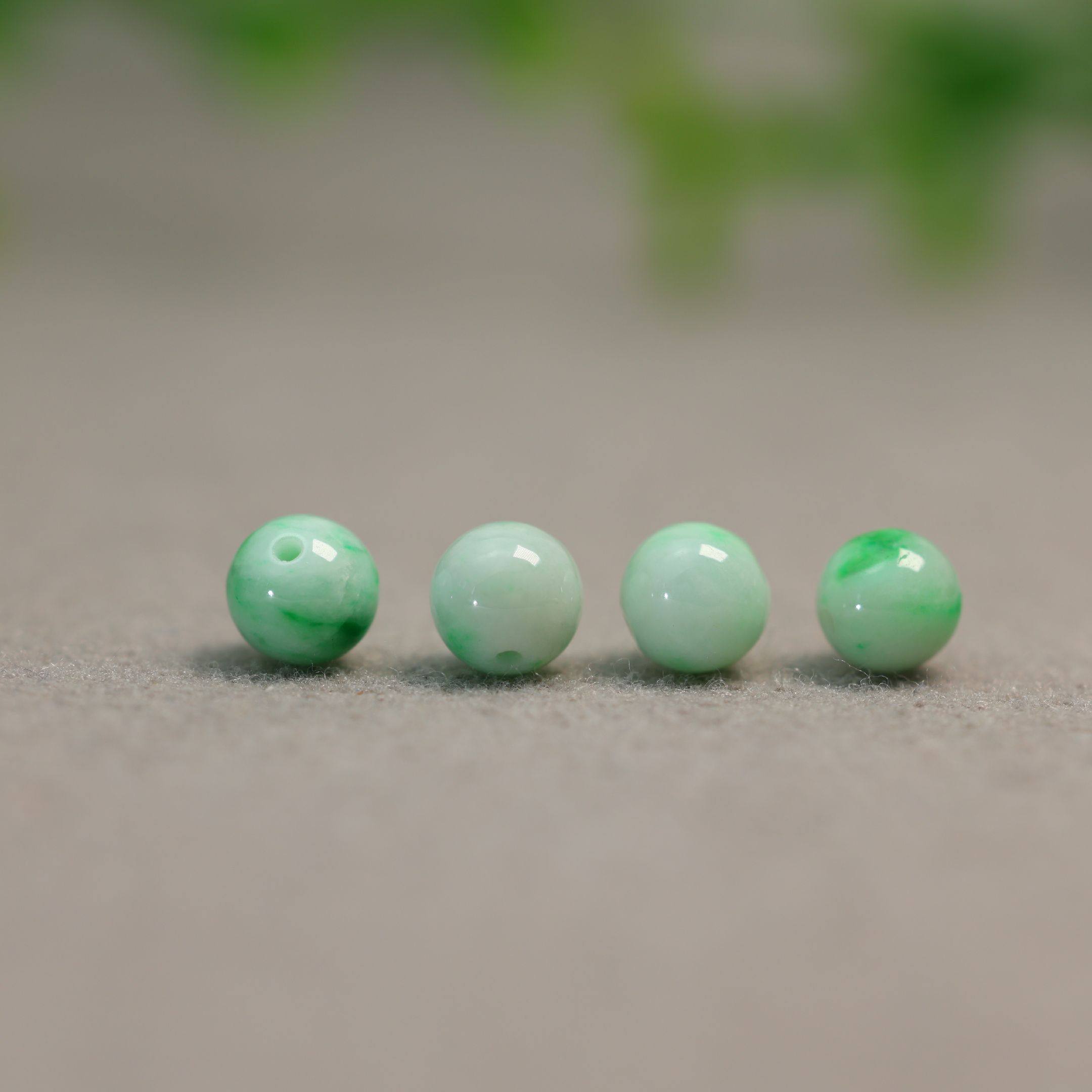 #J265 4颗白底青飘阳绿缅甸天然A货翡翠素面圆珠子7MM散珠,淘宝优惠券,粉丝福利购,淘宝优惠卷