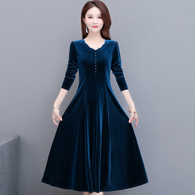 金丝绒花瓣领2020秋季新款连衣裙 帛莉图连衣裙