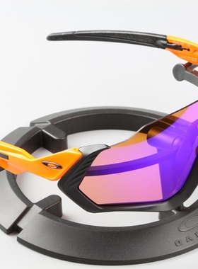 Oakley运动户外防紫外线太阳镜