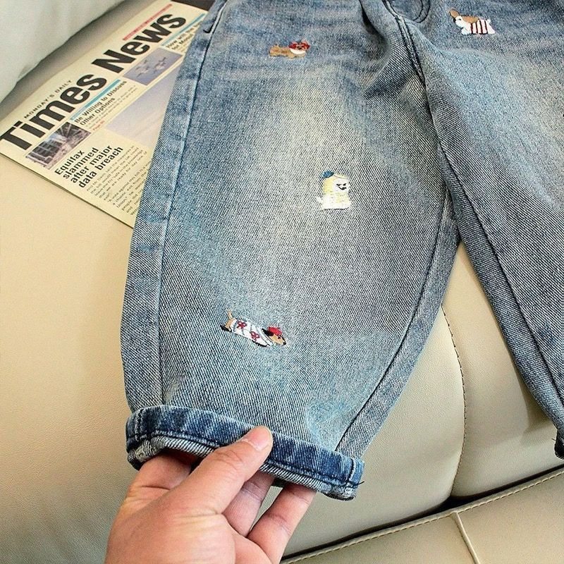 春秋男女童装牛仔裤宝宝洋气儿童个性潮牌韩版时髦卡通刺绣哈伦裤,淘宝优惠券,粉丝福利购,淘宝优惠卷