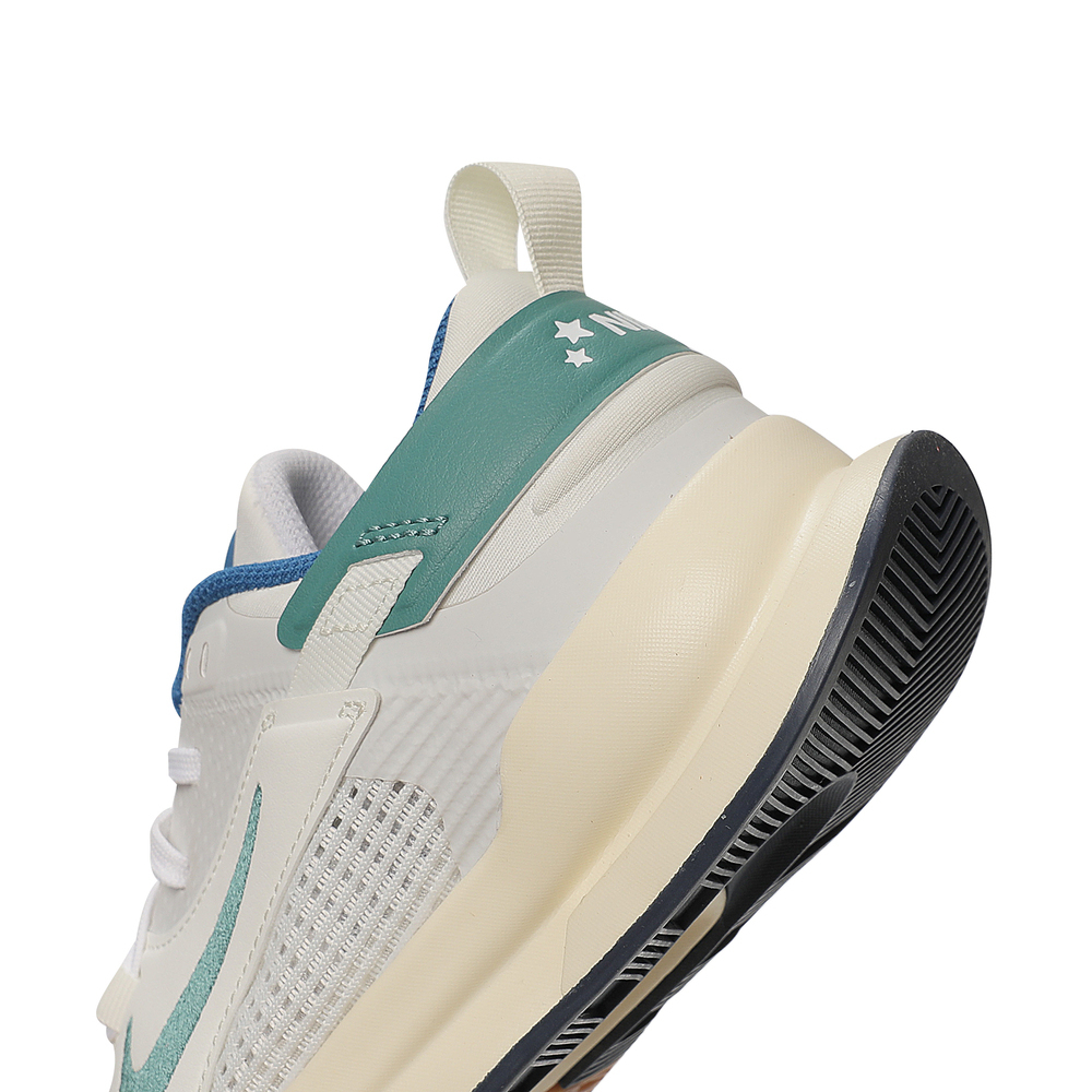 NIKE耐克大童CROSSCOURT时尚百搭舒适运动休闲鞋HM3715-131