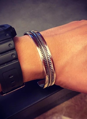 高桥盾纹身图腾雕刻锯齿手镯