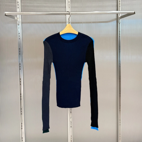 现货江南2025冬款女装时尚撞色拼接修身圆领套头针织衫 5P0311250 - 图3