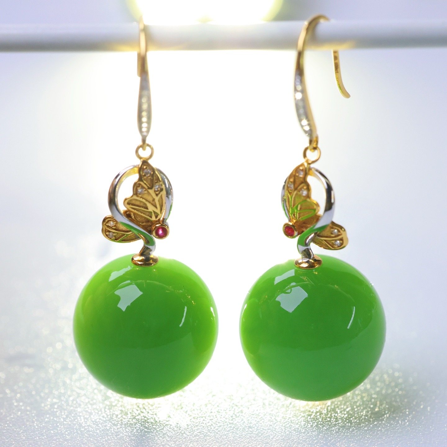 天然和田玉碧玉老料阳绿圆珠耳坠耳钩18k金镶嵌玉石耳饰送礼物,淘宝优惠券,粉丝福利购,淘宝优惠卷