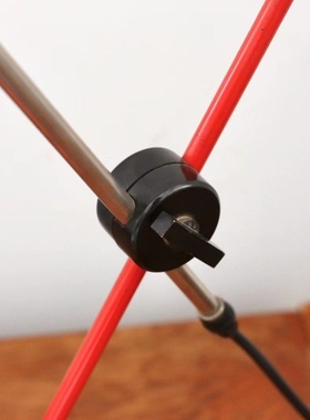 意大利中古 Stilnovo 红色金属台灯 1960s space age 太空年代