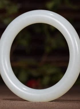 手镯新疆和田玉籽料