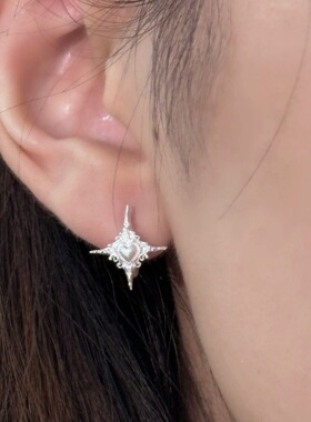 银色甜美星芒爱心小众耳圈