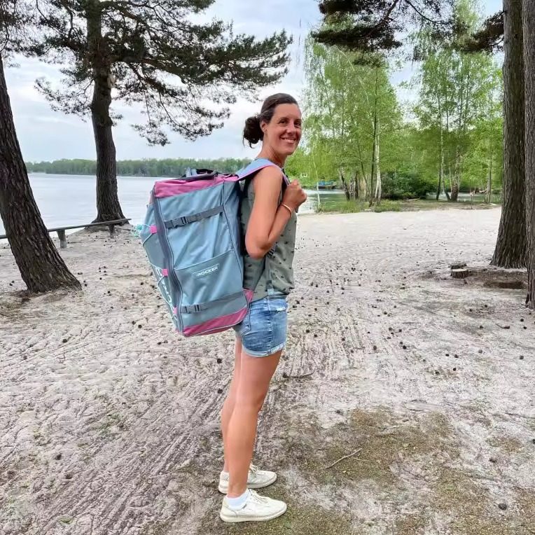 出澳洲！大的惊人！100L极限运动户外超大装备包桨板包卷顶双肩包,淘宝优惠券,粉丝福利购,淘宝优惠卷