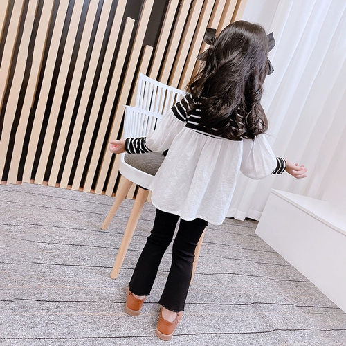 Китайская и большая детская модная базовая рубашка 2022 Весенняя одежда Новая корейская версия девочка Корейская версия детская одежда полосатая сплайсинга