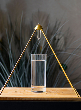 金字塔之引摆件精灵之吻