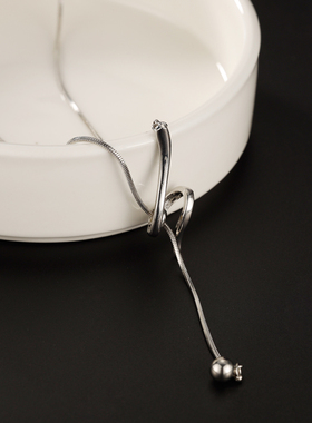 名匠工坊毛衣链抽拉式长锁骨项链