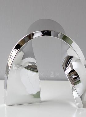 现代简约飘带几何造型摆件设计样板房售楼部艺术软装饰品工艺品