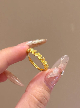 沙金超仙缤纷蝴蝶戒指女小众设计甜美百搭轻奢高级感指环2024新款