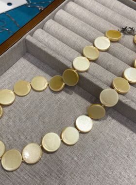 新款小众设计感天然圆形贝母片片锁骨链项链时尚气质颈链饰品