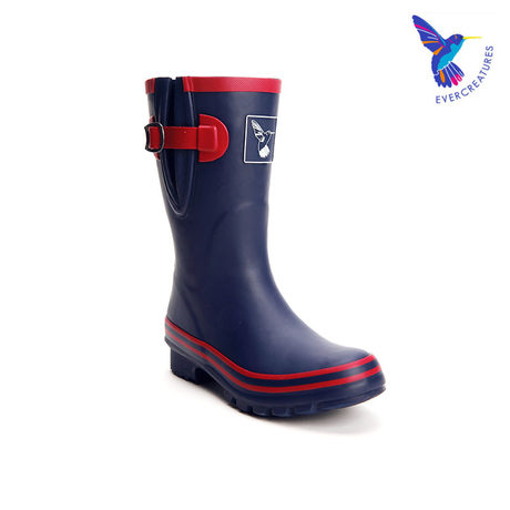 slip on rubber boots