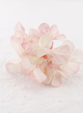 花海大世界绣球仿真花绢花花瓣