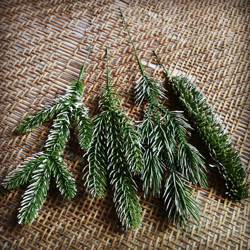 DIY рука -сделанный материал рождественские сосновые ветви декоративные дно цветочное кольцо.