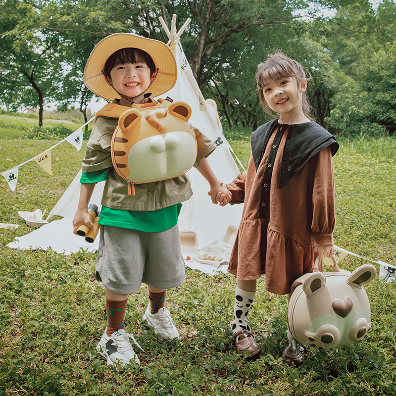 uek男女孩幼儿园轻儿童书包 uek书包