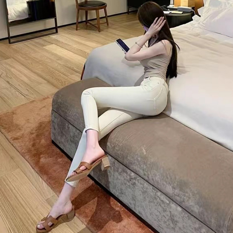 米白色弹力牛仔裤女加绒秋冬季小脚铅笔紧身裤修身显瘦高腰九分裤,淘宝优惠券,粉丝福利购,淘宝优惠卷