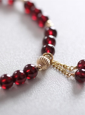 轻奢紫牙乌酒红石榴石水晶手链