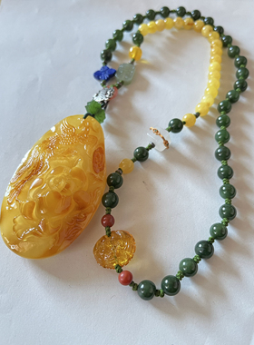 新中式国风原创天然蜜蜡凤戏牡丹吊坠和田玉碧玉珠串项链毛衣链