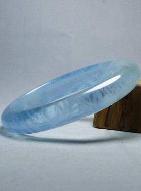 简约风水晶透彻女友海蓝宝手镯