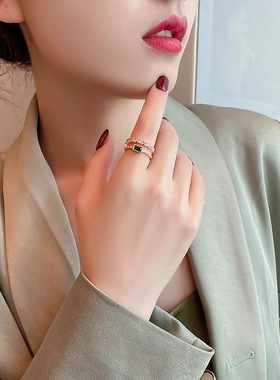 轻奢复古祖母绿镶钻女关节戒指