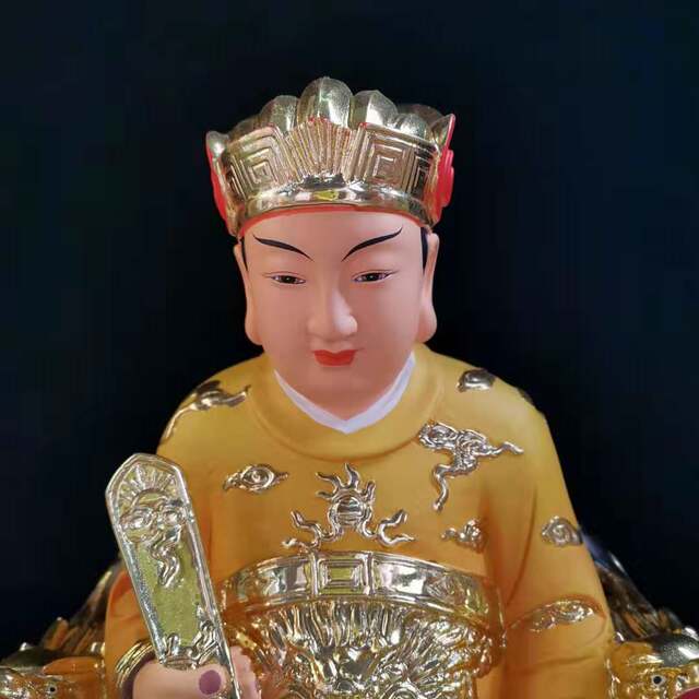 Statue of God Stove Lord Kitchen Home Town House Desktop Decoration