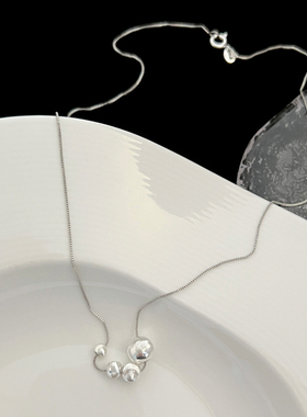 磨砂滚珠项链气质时尚配饰