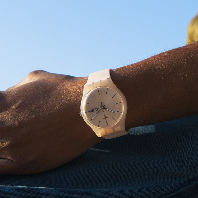 swatch瑞士女士粉色夜光运动手表 Swatch斯沃琪瑞士腕表