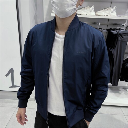 2026春季新款CK Calvin Klein 男士纯色商务休闲棒球领夹克外套 - 图0