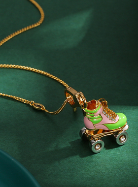 珐琅彩釉溜冰鞋吊坠项链