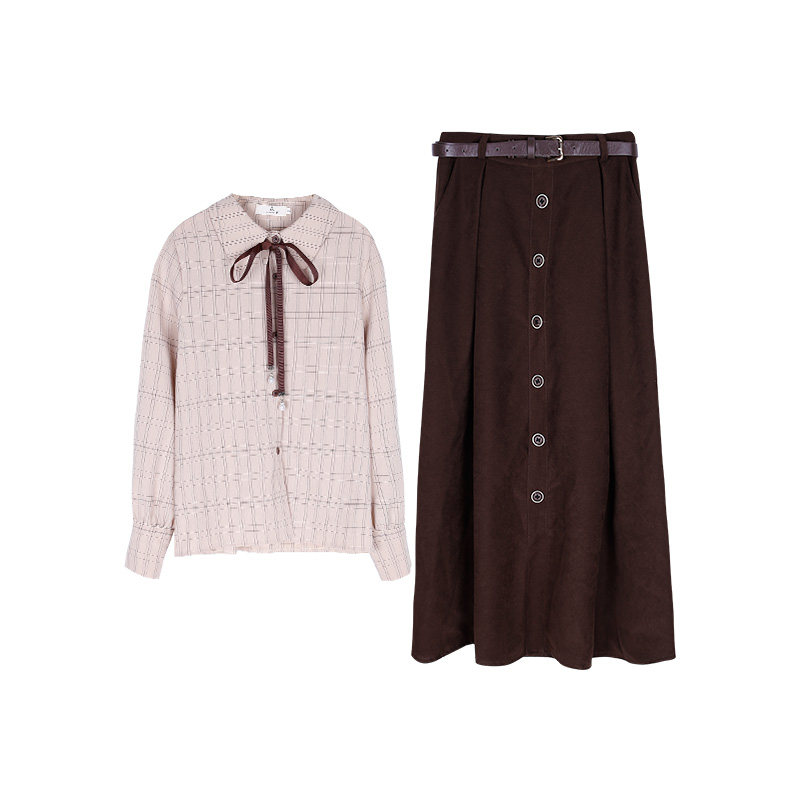 秋装2020年新款气质女神范风连衣裙 姿态玫瑰连衣裙