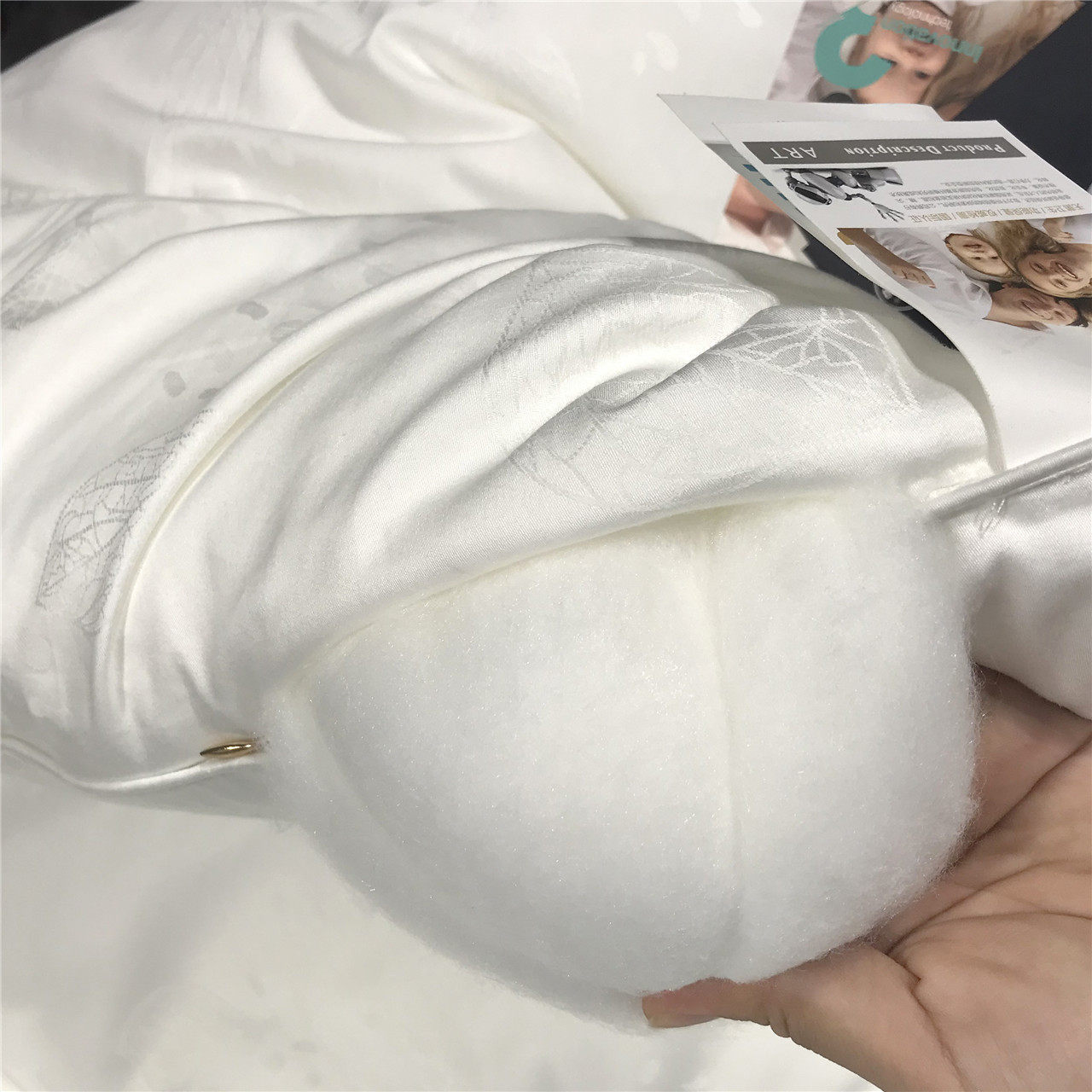 玻尿酸美容保暖提花冬被 柔软贴身春夏秋冬被子 双人被功能性被芯,淘宝优惠券,粉丝福利购,淘宝优惠卷