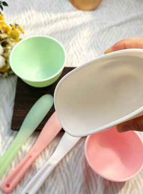 四叶草软硅胶食品级调膜碗含刷