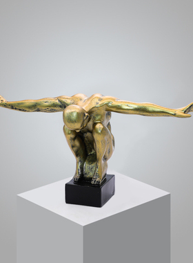 简约现代飞翔者树脂工艺品人物艺术摆件创意书柜会所雕塑家居装饰