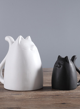 欧式客厅电视柜玄关装饰品摆件创意陶瓷家居工艺品三口之家猫摆件