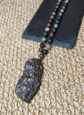 新疆五彩湾硅化铁原生态吊坠养心护心石项链搭配8毫米五行链子239