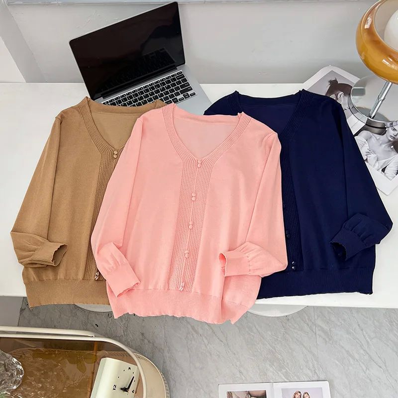 Solid Color Covered Button V-Neck Sweaters Womens Plus Size - 图3