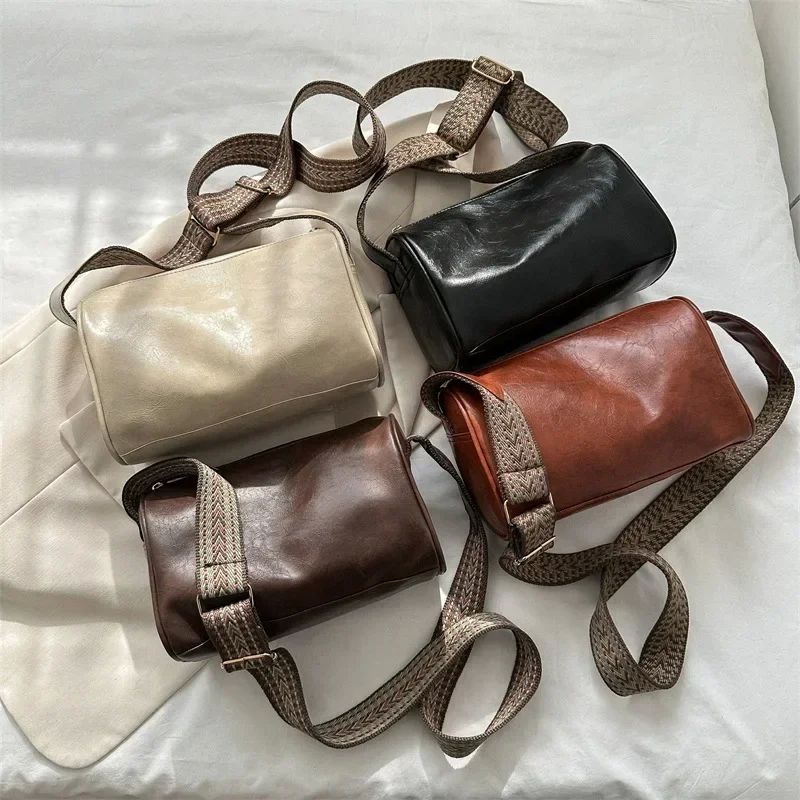 Vintage Shoulder Bag for Women Fashion Wide Strap Crossbody-图3