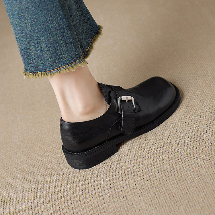 经典款黑色英伦风小皮鞋圆头粗跟深口单鞋宽头中跟乐福鞋大码女鞋,淘宝优惠券,粉丝福利购,淘宝优惠卷