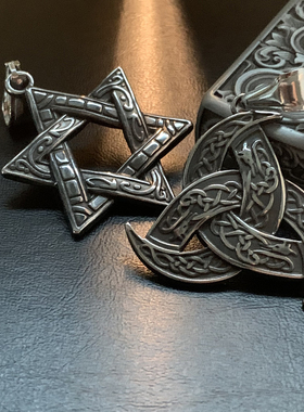 奥丁号角-古法钛钢项链男款吊坠