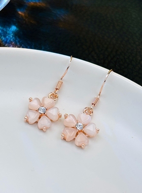 猫眼午夜花玫瑰金项链女款气质锁骨链轻奢小众K金链吊坠女友礼物