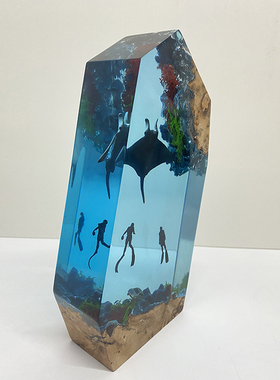 带灯光室内家居饰品实木树脂摆件