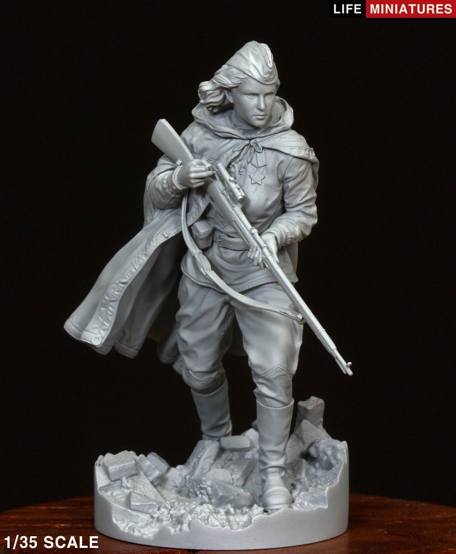 Life Miniatures WW2 RED ARMY FEMALE SNIPER 1/35-图1