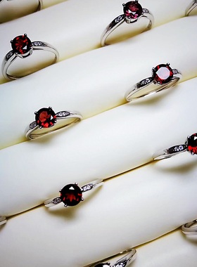 天然戒面级石榴石戒指圈口S925