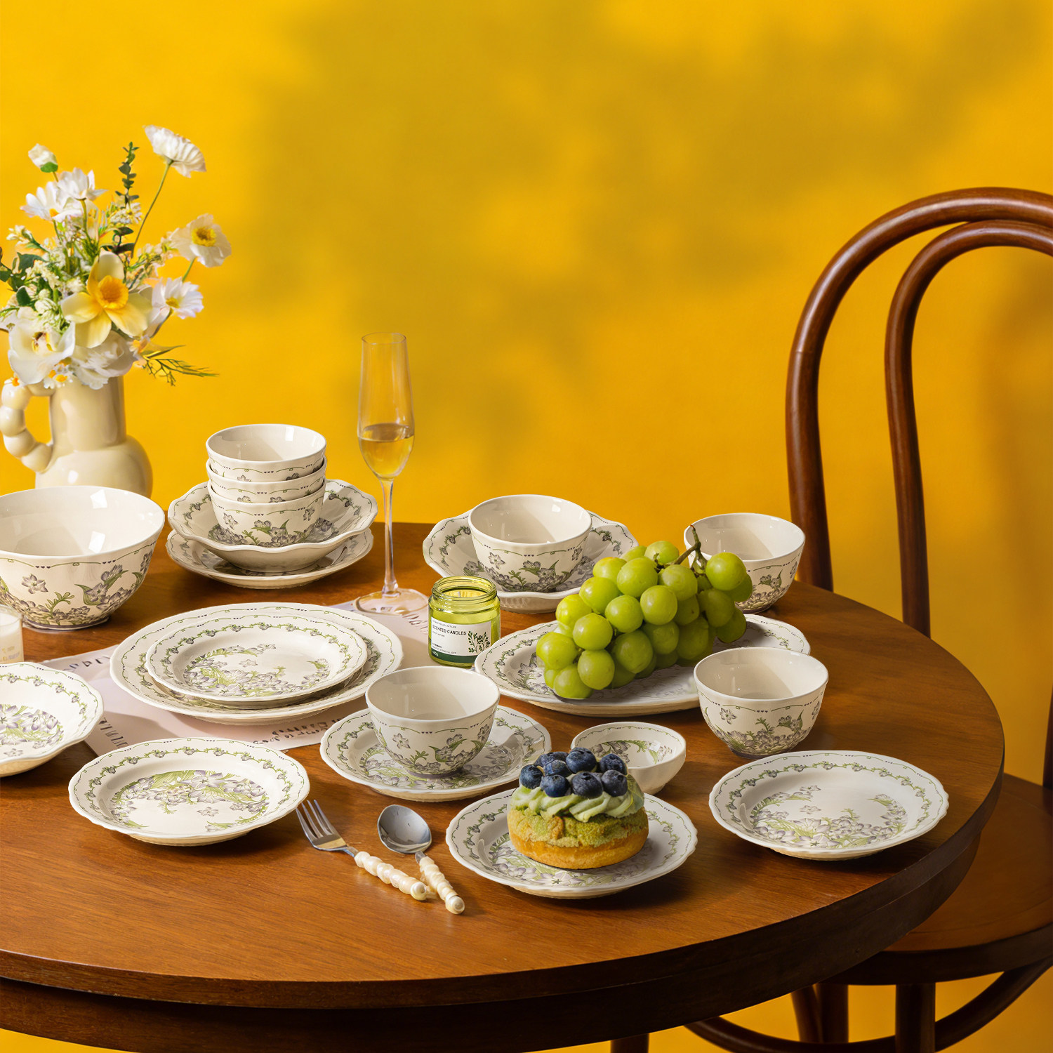 碗家用2026新款高颜值釉下彩碗盘餐具套装法式田园风陶瓷碗碟碗筷