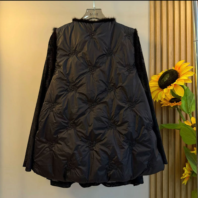 新中式大码女装2025秋冬款国潮风轻奢刺绣盘扣提花真貂毛加棉马甲,淘宝优惠券,粉丝福利购,淘宝优惠卷