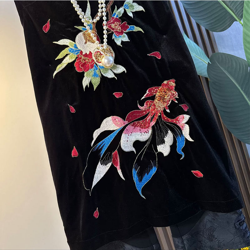 新中式大码女装2025秋季款国风亮钻刺绣丝绒中长款马甲裤子两件套,淘宝优惠券,粉丝福利购,淘宝优惠卷