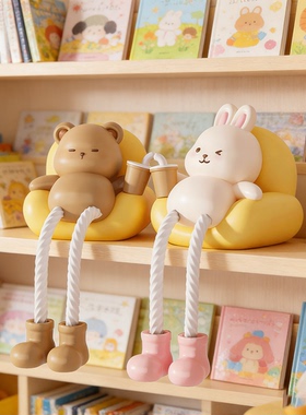 房间卧室置物架洞洞板吊脚娃娃儿童摆件装饰品创意布置卧室温馨风